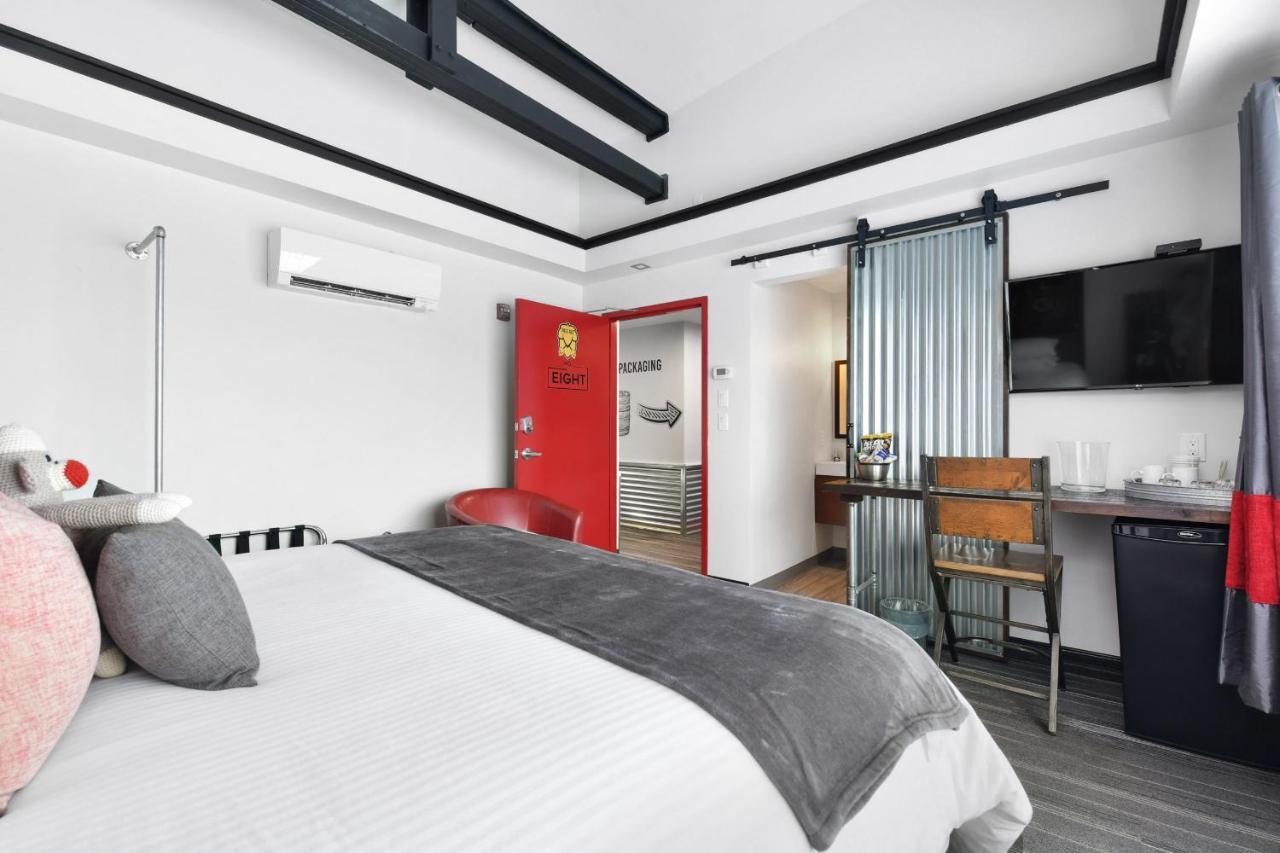 Heart & Hops Brewery Suites Kingsville Екстериор снимка